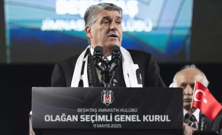 Serdal Adalı, Beşiktaş taraftarına seslendi: Bayraklarınızı çıkarın