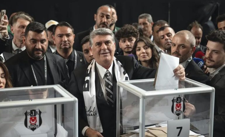 Serdal Adalı Oyunu Kullandı
