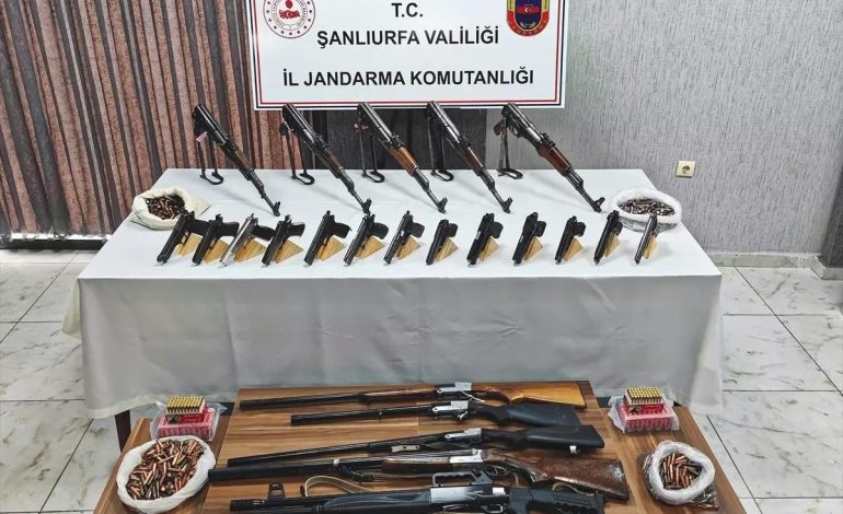 Silah Kaçakçılığı Operasyonunda 16 Gözaltı