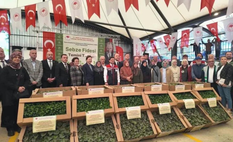 Silivri’de Üreticilere Fide ve Tohum Desteği Sağlandı