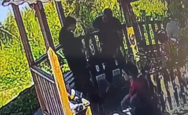 Şırnak’ta boğazına cisim kaçan öğrenci, öğretmeninin Heimlich müdahalesiyle kurtarıldı