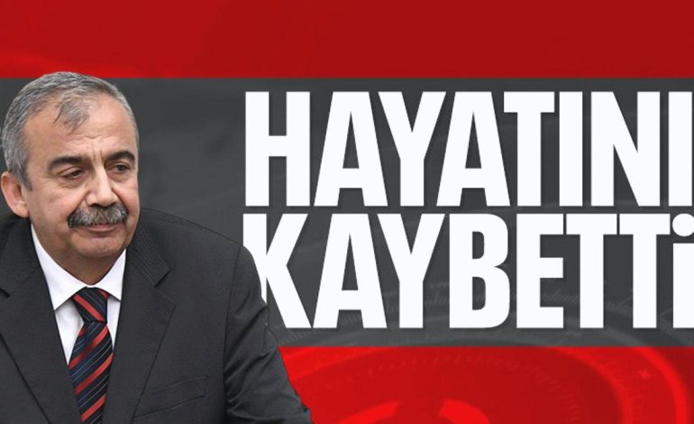 Sırrı Süreyya Önder hayatını kaybetti