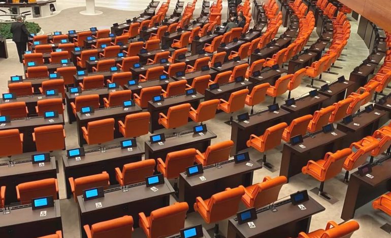 Sırrı Süreyya Önder, TBMM Genel Kurulu’nda anıldı