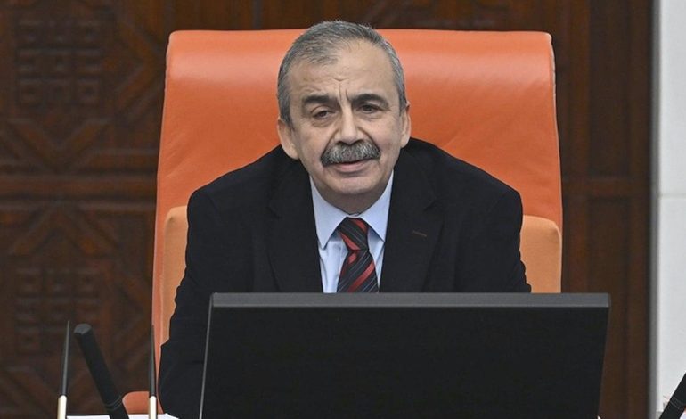 Sırrı Süreyya Önder’in suikast girişiminde soru işaretleri: Kamuoyuyla neden paylaşılmadı?