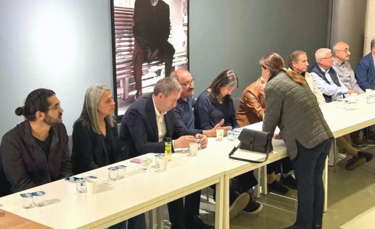 Sırrı Süreyya Önder’in Taziyesi Kabul Ediliyor