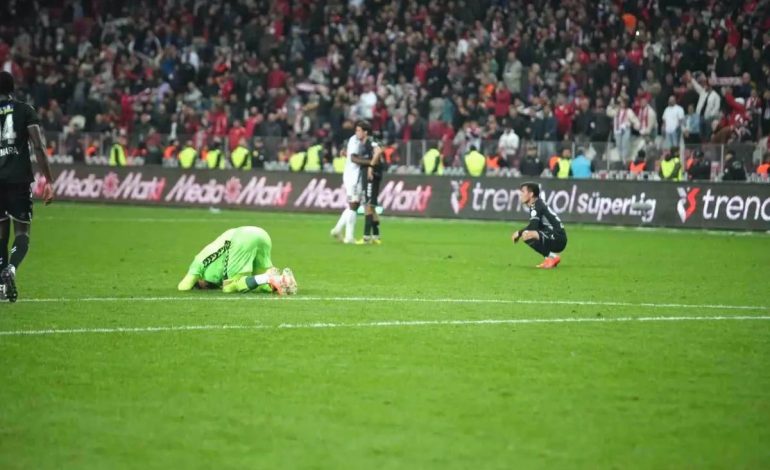 Sivasspor Ligden Düştü
