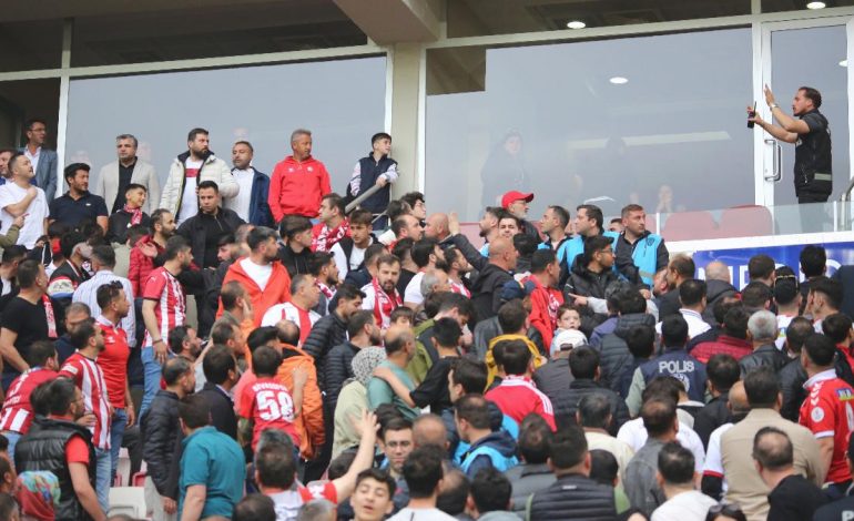Sivasspor’da yönetime tepki!