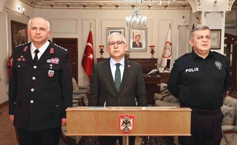 Sivas’ta Güvenlik ve Sokak Hayvanları Toplantısı