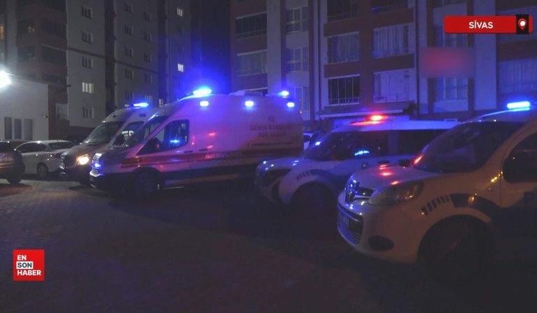Sivas’ta iki kardeş boğazları kesilmiş halde bulundu