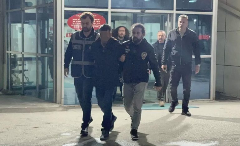 Sivas’taki Kardeş Cinayetinde Şüpheli İfadesiz