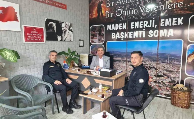 Soma’da Emniyet Müdürü Muhtarlarla Görüştü