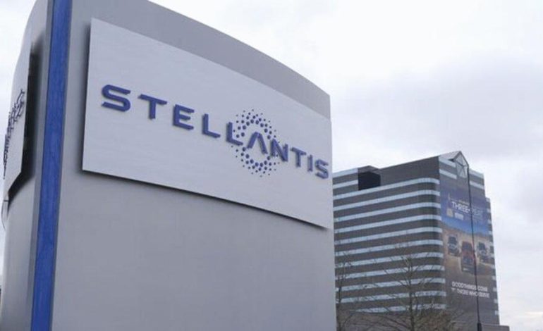 Stellantis NV 35,8 milyar euro net gelir elde etti