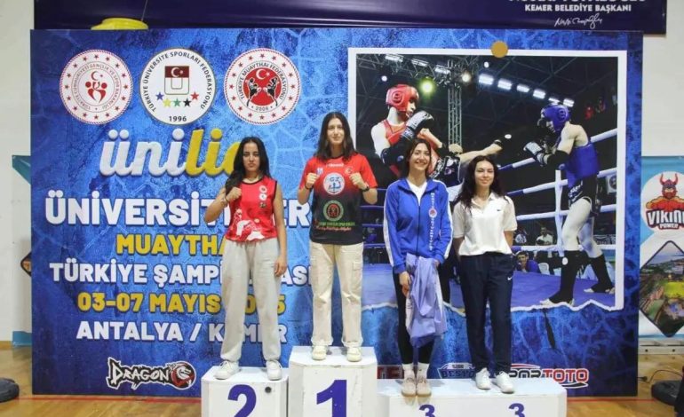 Sude Nur Basancı, Türkiye Üniversitelerarası Muaythai Şampiyonası’nda Şampiyon Oldu