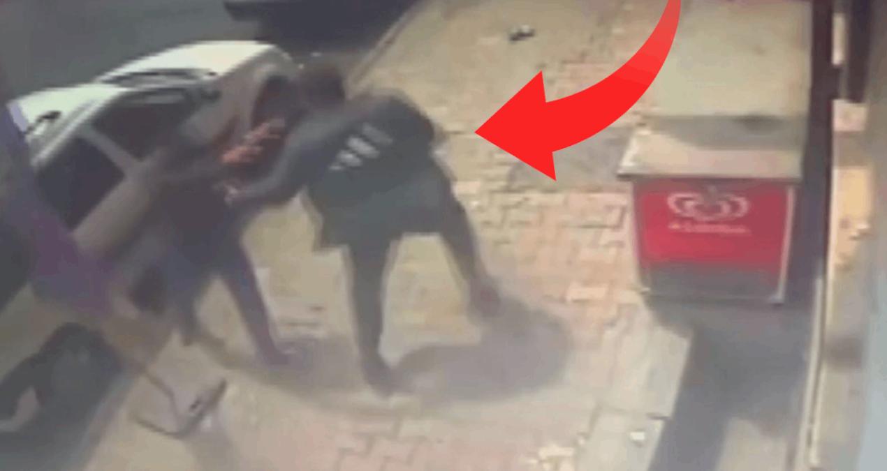 Takside unutulan eşyası yüzünden yoldan geçeni öldürdü