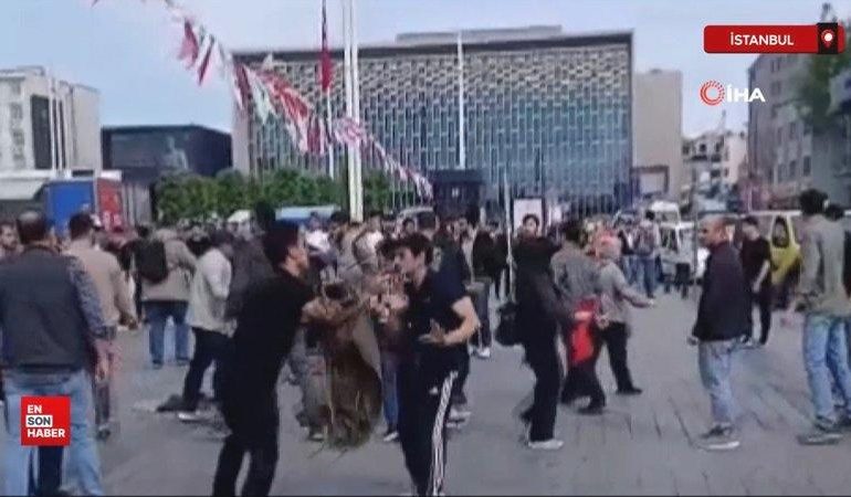 Taksim’de iki grup arasında kavga kamerada