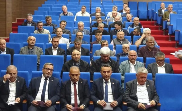 Tavşanlı’da Muhtarlarla İstişare Toplantısı
