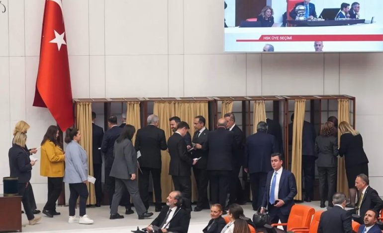 TBMM’de HSK’ya 5 yeni üye seçildi