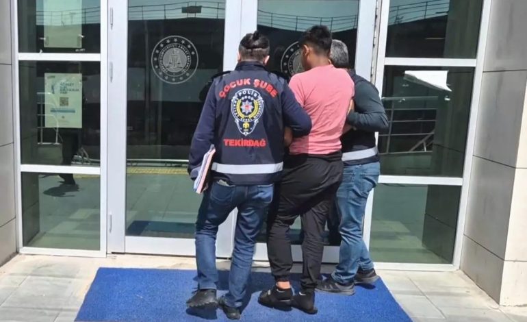 Tekirdağ’da Genç Kadın Bıçakla Yaralandı