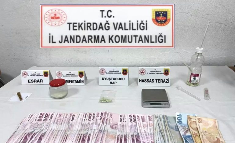 Tekirdağ’da Uyuşturucu Operasyonları: Çok Sayıda Madde ve Para Ele Geçirildi