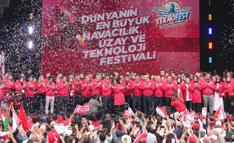 TEKNOFEST KKTC 225 bin ziyaretçiyle tamamlandı