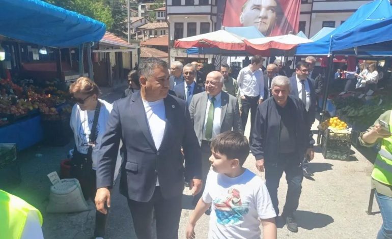 Teoman Mutlu Bolu’da Vatandaşlarla Buluştu