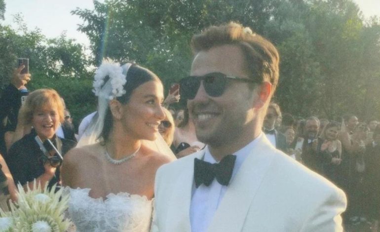 Tolga Sarıtaş’tan Zeynep Mayruk’a sürpriz parti