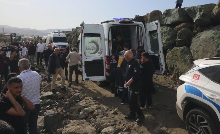 Trabzon’da 2 çocuk boğuldu