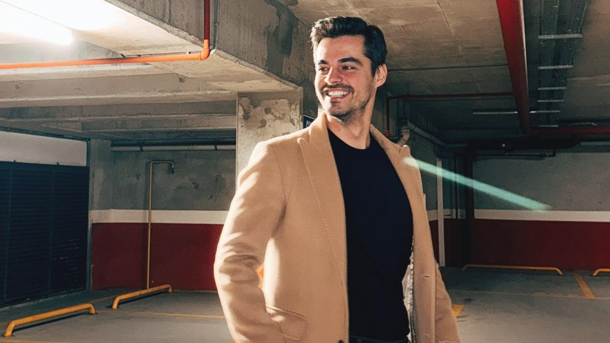 Trafik kazası geçirmişti! Berk Atan’dan günden sonra ilk fotoğraf geldi
