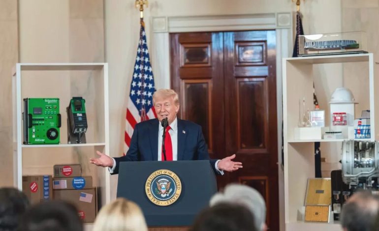 Trump: Çin ile Anlaşma Umudumuz Sürüyor