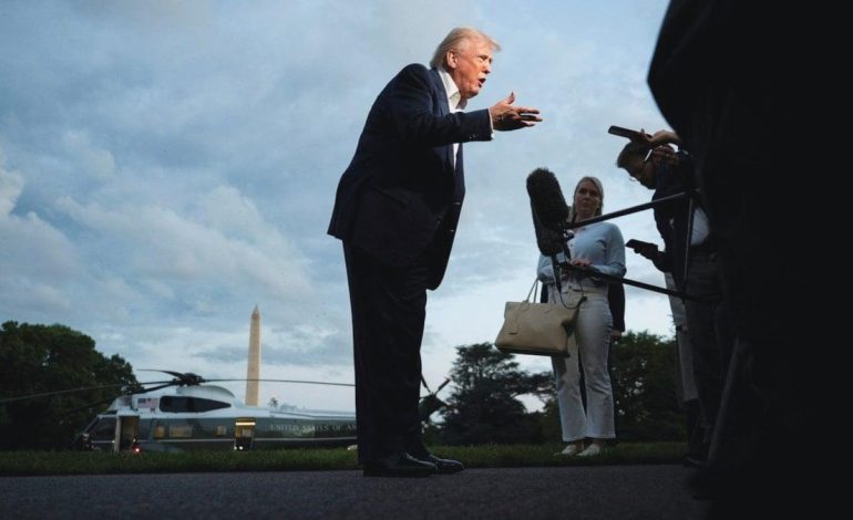 Trump: ‘Çin’le ticaretimiz yapılamaz hale geldi, vergileri düşüreceğim’
