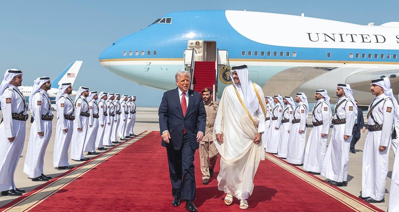 Trump, Katar’a gitti, 200 milyar dolarlık tarihi anlaşma imzalandı