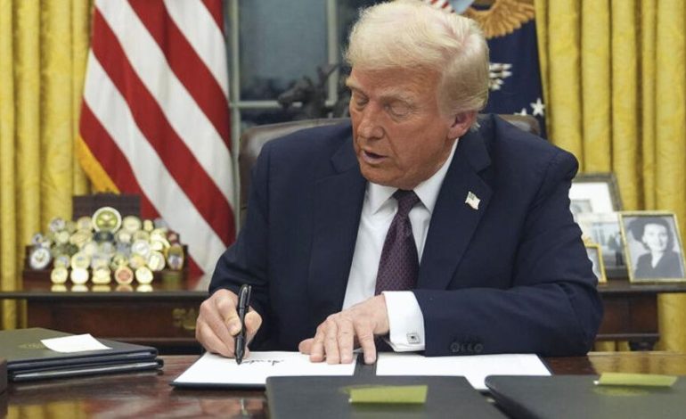Trump: Vergide büyük indirim düzenlemesi tamam gibi