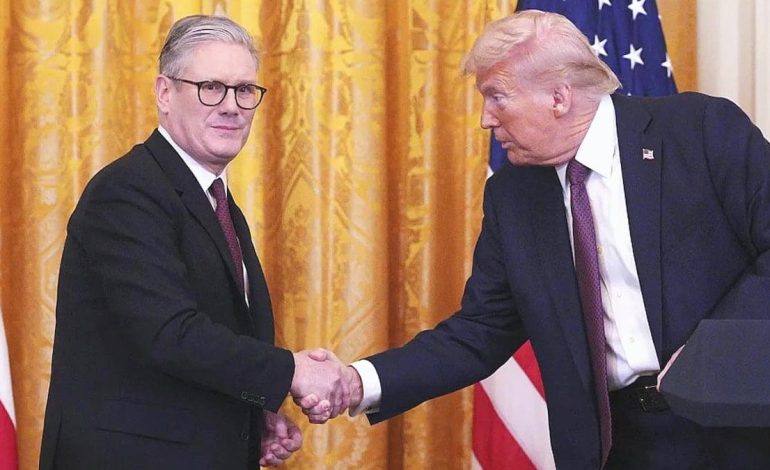 Trump’tan İngiltere ile ‘Dünyayı sarsacak anlaşma’ açıklaması
