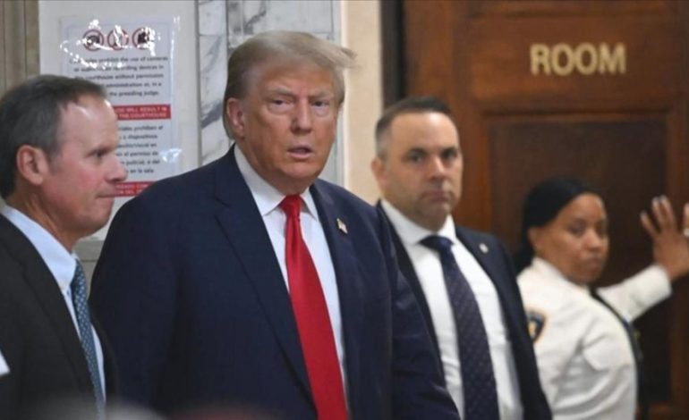 Trump’tan istihbarat kurumlarında işten çıkarma planı