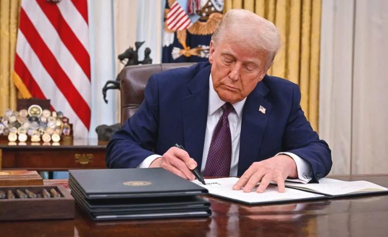 Trump’tan tüm dünyada ilaç fiyatlarını sarsacak kararname