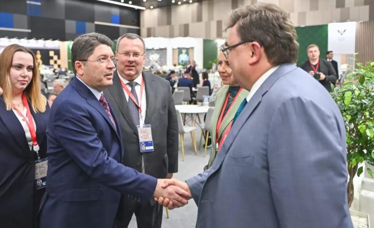 Tunç ve Chuychenko St. Petersburg’da Buluştu
