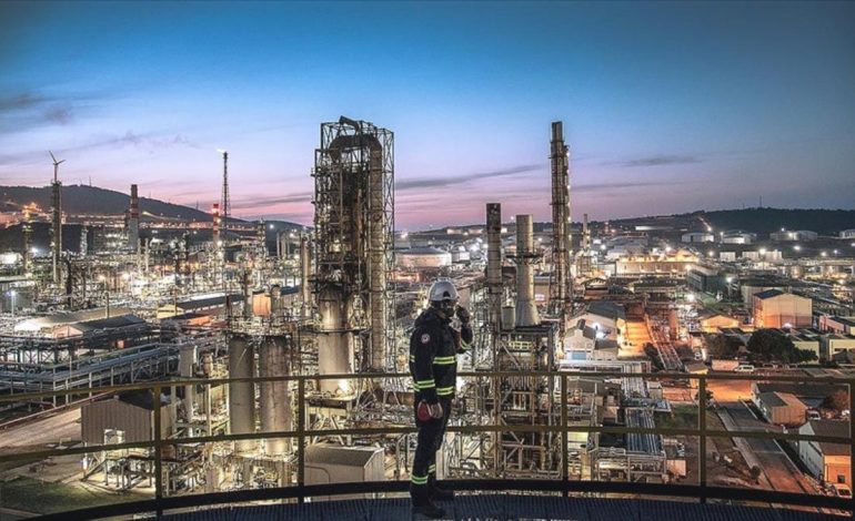 Tüpraş, Petrol-İş Sendikası ile 3 yıllık toplu iş sözleşmesi imzaladı
