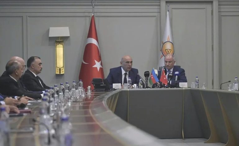 Türkiye-Azerbaycan İlişkileri Güçleniyor