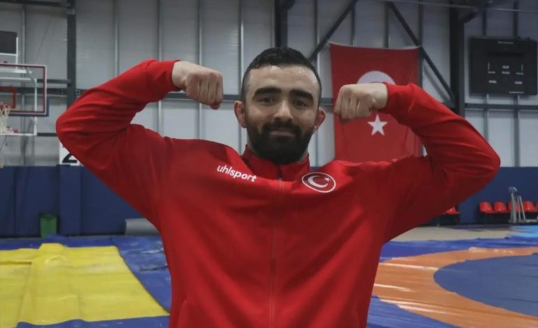 Türkiye İşitme Engelliler Güreş Takımı Olimpiyat Hedefli Kampa Girdi