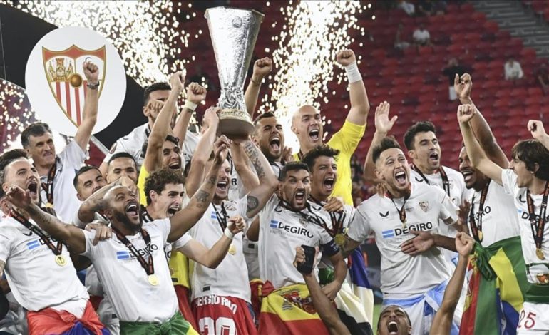 UEFA Avrupa Ligi’nin en çok kazananı İspanyollar oldu