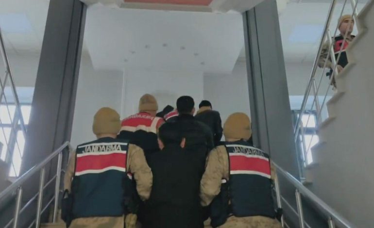 Ülke genelinde düzensiz göçe yönelik operasyonlar düzenlendi