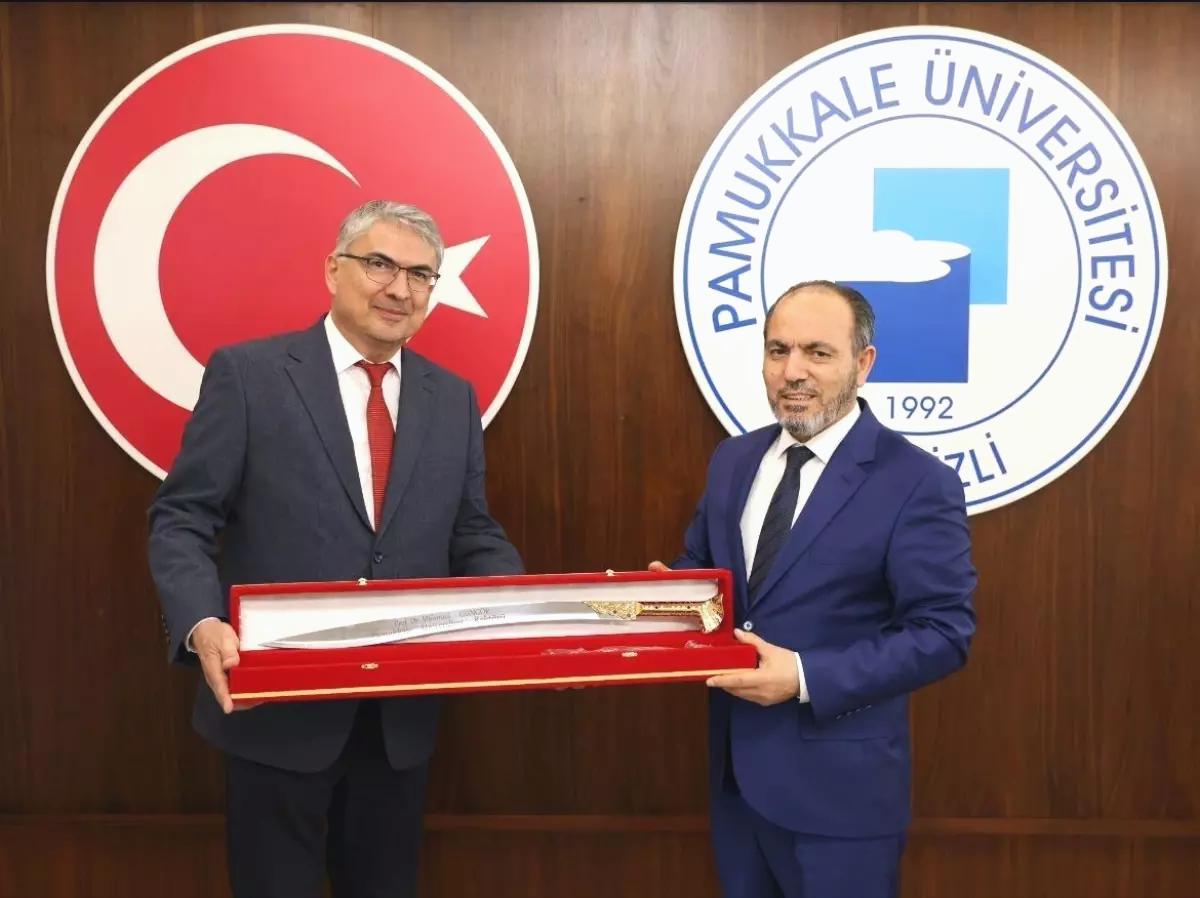 ÜNİPERSEN, İdari Personelin Sorunlarını Rektörlere Aktardı