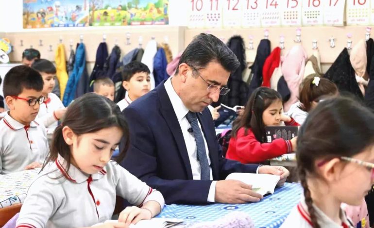 Vali Şefik Aygöl, Eğitim Ziyaretlerine Devam Ediyor