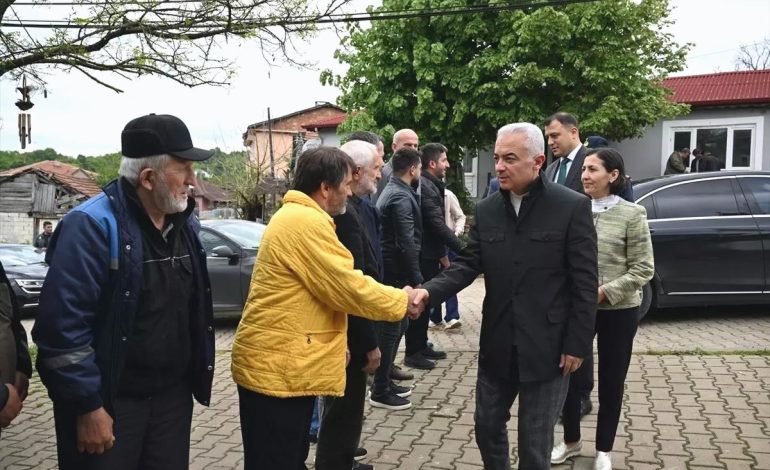 Vali Uğur Turan Pınarhisar ve Demirköy’de Ziyaretlerde Bulundu