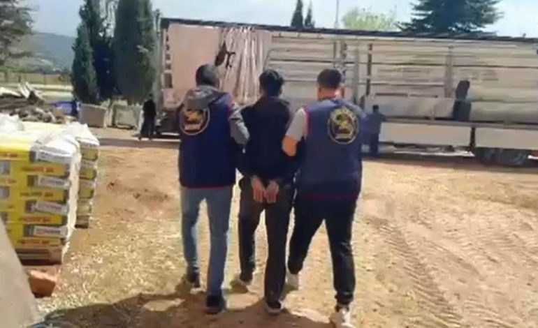 Van’da Hırsızlık Operasyonu: 8 Şahıs Yakalandı
