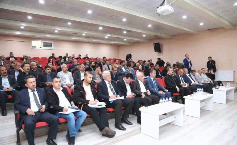 Van’da Muhtarlarla Sorunlar ve Çözüm Yolları Tartışıldı