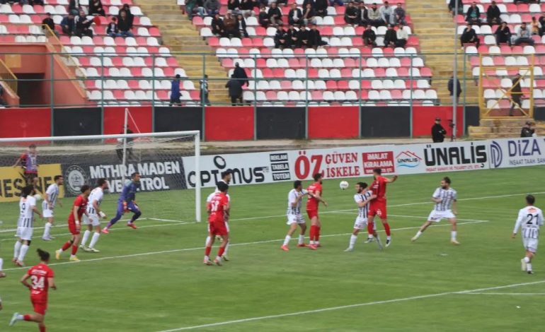 Vanspor ve Aksarayspor Berabere Kaldı