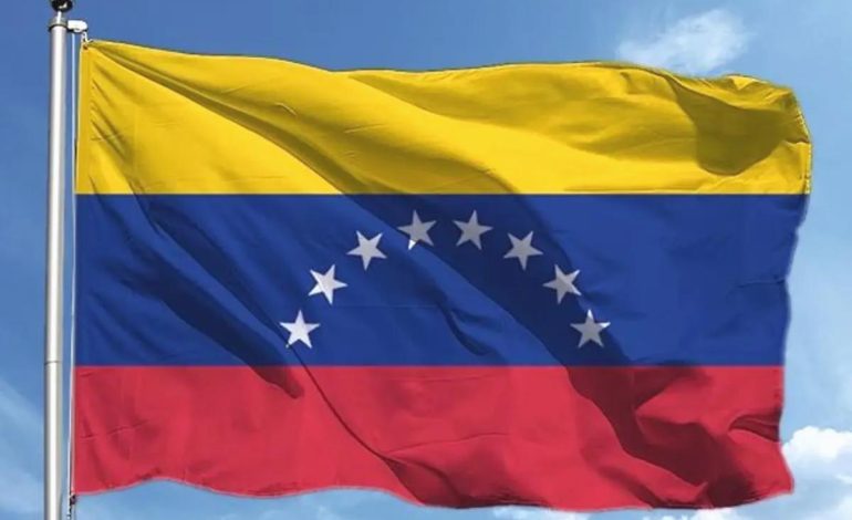 Venezuela, Kolombiya ile Uçuşları Duruttu