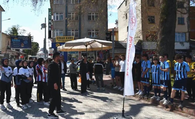 Vezirköprü’de Kros Yarışlarıyla Bayram Coşkusu