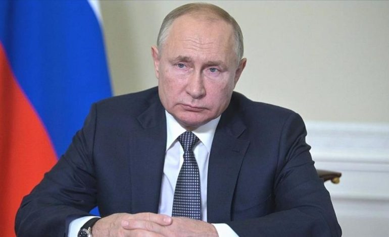 Vladimir Putin, Rusya-Arap zirvesi düzenleneceğini duyurdu